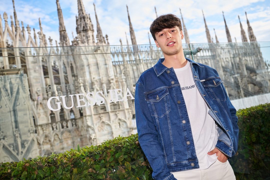 GUESS-Jeans-duomo2-Federico-Sammartino